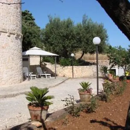 Gospodarstwo wiejskie Torre Carperi In Valle D'itria Cisternino